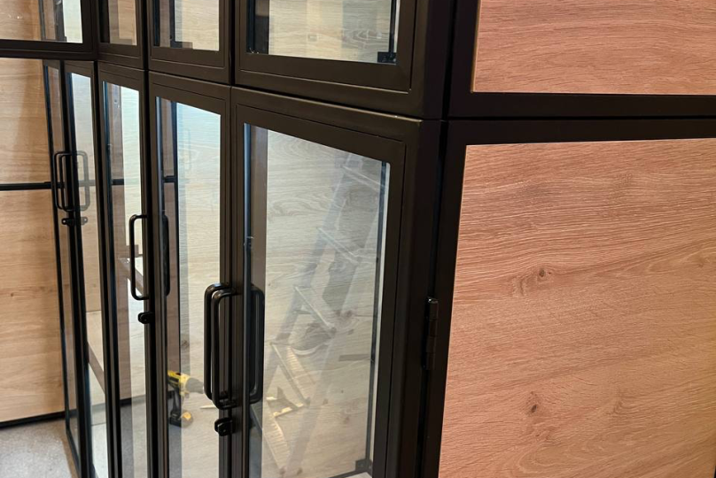 Металлические стеллажи для дома